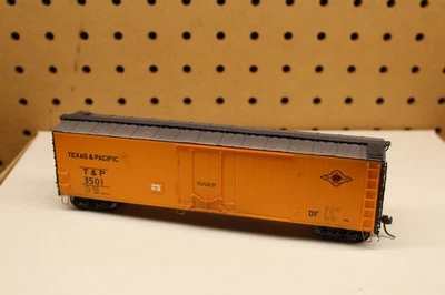 BRANCHLINE BLUEPRINT HO BOX CAR TEXAS AND PACIFIC #3501. - Image 1 of 2