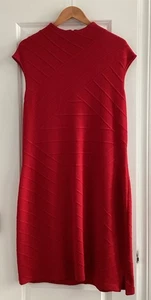 Vestido Vaina Ribeteado Cuello Alto Tejido Santana Rojo Colección St. John Talla 16 - Imagen 1 de 16