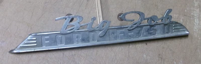 1957 年福特卡车 Big Job B-700 抽油烟机侧徽章复古 #16720A — 第 1/4 张图片