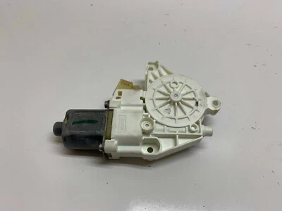 2008-2012 MERCEDES BENZ W204 C300 C350 RIGHT RH REAR WINDOW MOTOR USED OEM - Image 1 of 4