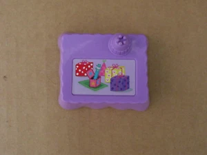 JUEGO DE MESA DE FIESTA DE CUMPLEAÑOS PEPPA PIG CASA DE MUÑECAS PÚRPURA - Imagen 1 de 2