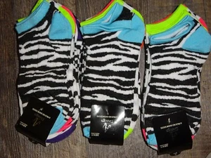 18 pair low cut no show socks ~ A design ~ assorted prints & colors black - Picture 1 of 8