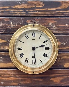 Marine Wall Mount Original Key Winding Mechanical Sestrel Brass Clock - England - Picture 1 of 13