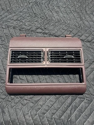 88-94 CHEVY GMC SILVERADO C/K 1500 2500 TRUCK CENTER DASH RADIO VENT BEZEL RED - Image 1 of 4