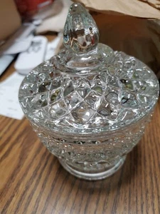 Vintage Anchor Hocking Wexford Glass Pedestal Candy Dish with Lid Cottagecore - Picture 1 of 6