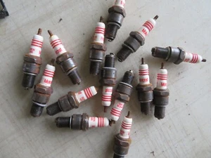 Spark Plugs MOTORCRAFT AG701C X 14 new old stock - Picture 1 of 1