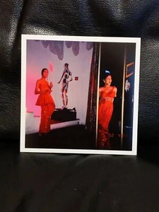 NAN GOLDIN - 6" x 6" SIGNIERTER MAGNUM ARCHIVDRUCK - Bild 1 von 12