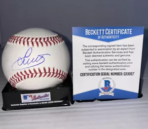 LUIS SEVERINO signed Official MAJOR LEAGUE BASEBALL N.Y YANKEES w/ COA BECKETT - Picture 1 of 2