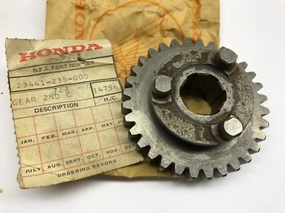 NUEVO OEM HONDA CB175 CL175 SL175 CB200 SEGUNDO CONTADOR DE ENGRANAJES 23441-235-000  Foto 1 de 2