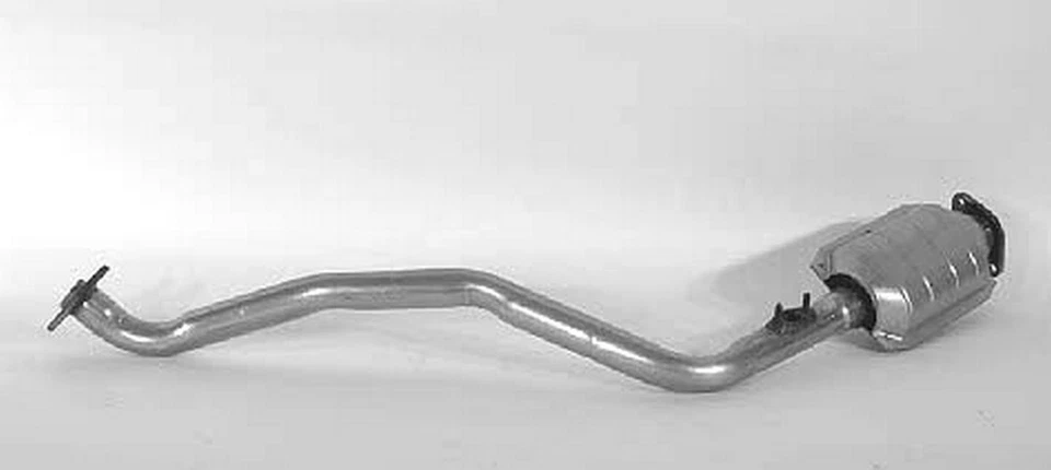 Catalytic Converter Fits 1991 1992 Toyota Land Cruiser - Image 1 of 4