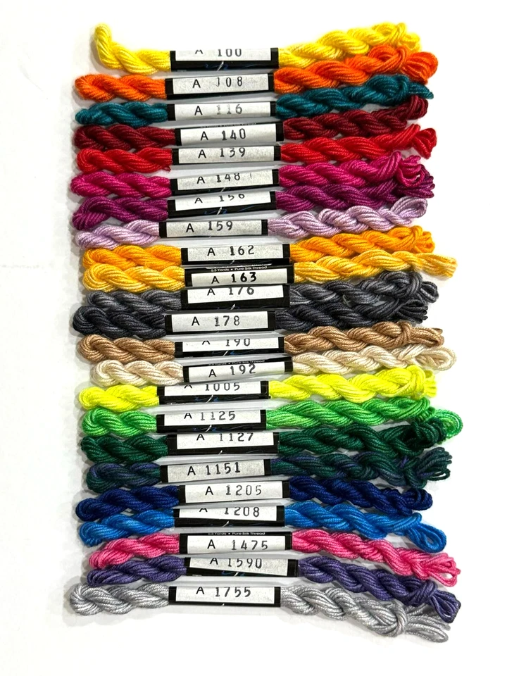 ThreadworX Overdyed Au Ver Soie d'Alger hilo de fibra de seda lona de punta de aguja Foto 1 de 1