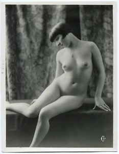 Studio Parisien - Femme - Epreuve argentique d'époque 1920's - # - Picture 1 of 2