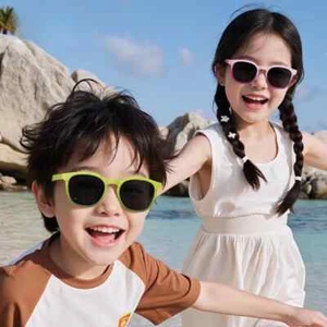Square Polarized UV400 Sunglasses Kids Boys Girls Jelly Frame Child Age 3-12 - Picture 1 of 13