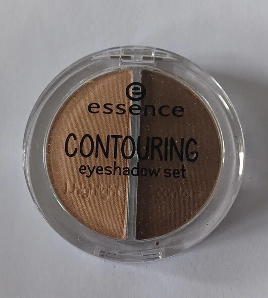 Contouring eyeshadow set essence.02  brownies with frosting 🫓 - Bild 1 von 1