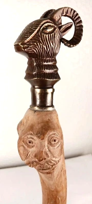 Bastón de madera hecho a mano de colección 35” bastón tallado cara de anciano y cabeza de cabra de latón Foto 1 de 4