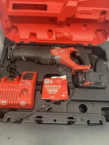 Kit seghetto alternativo Milwaukee 2821-22 - Foto 1 di 22