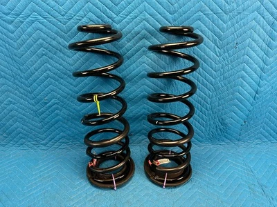 RAM 1500 Rear Coil Spring w/ Insulator RH & LH Pair 48k 2019-2024 OEM - Image 1 of 4