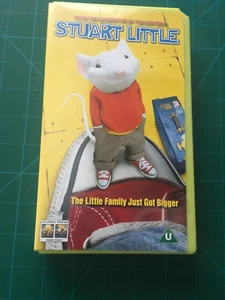 STUART LITTLE - 1999 - VHS - Michael J. Fox, Hugh Laurie, Geena David - Picture 1 of 3