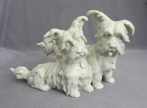 Seltene alte Porzellanfigur Hund Terrier, Porzellanhund von Wessel Frankenthal - Bild 1 von 10