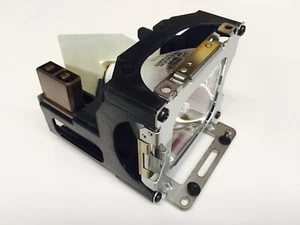 OEM DT00205 Replacement Lamp and Housing for Hitachi Projectors - Picture 1 of 1