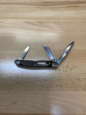 CASE XX 63047 ~ PREMIUM  REDBONE STOCKMAN KNIFE ~ 1975 - 5 DOT - Image 1 of 4