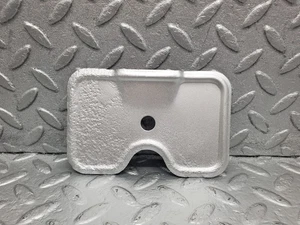 ⚙50962⚙ Mercedes-Benz W108 280SE 3.5 Engine Mount Bracket Heat Shield Right - Picture 1 of 7