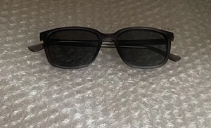 VINCENT CHASE VC S11740 SUNGLASSES - Picture 1 of 6