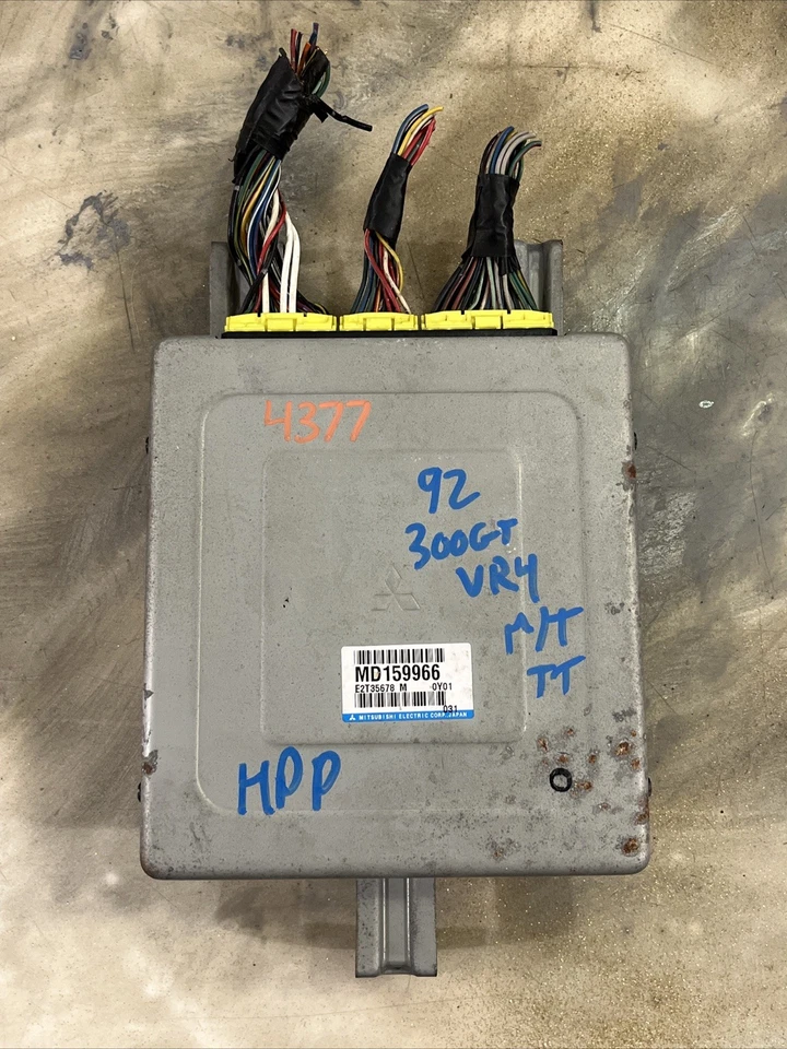 MÓDULO INFORMÁTICO ECU MOTOR 3,0 L M/T MITSUBISHI 3000GT VR4 RECONSTRUIDO 91-92 MD159966 Foto 1 de 4