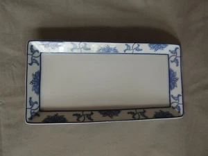 Ernesto beautiful collectible small porcelain platter length 24cm - Picture 1 of 11