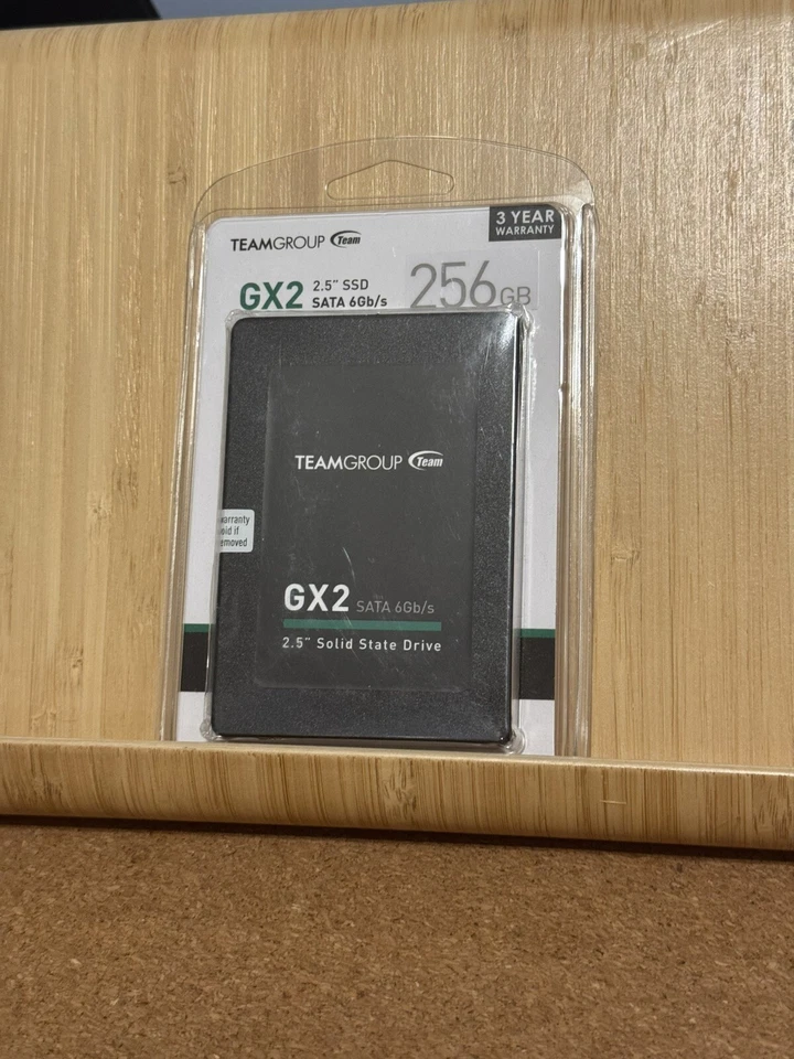 TEAMGROUP 2.5" SATA 3.0 SSD T253X2256G 256GB Solid State Drive - Image 1 of 2