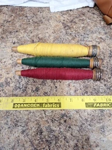 3 Vintage Wooden Spools Textile Mill Thread Bobbins Spindles - Picture 1 of 6