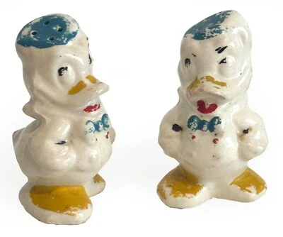 Vintage Leeds Ceramic Donald Duck Salt & Pepper (Circa 1940's) - Image 1 of 4