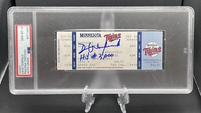 Dave Winfield Autograph Signed 9/16/1993 Ticket w/ Hit #3000 PSA 10 Auto HOF 2 - Image 1 of 2