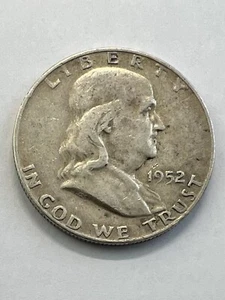 1952 D Denver Mint 90% Silver Franklin Half Dollar - Picture 1 of 3