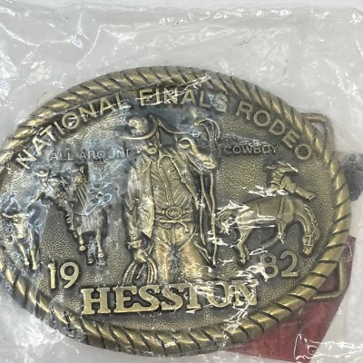 Finales Nacionales Rodeo Hesston 1982 NFR Adulto Vaquero Hebilla De Colección Foto 1 de 4