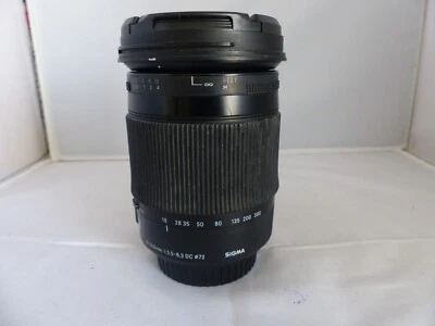 Sigma 18-300mm F/3.5 - 6.3 DC Lens for Canon. - Image 1 of 4