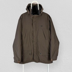Chaqueta Parka Fred Perry Marrón Forrada de Vellón Nylon Para Hombre Grande - Imagen 1 de 5
