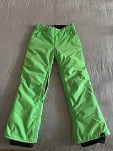 Quiksilver Ski Pants Green Snow Snowboarding Pants Junior Kids Boy/Girl size 12 - Picture 1 of 4