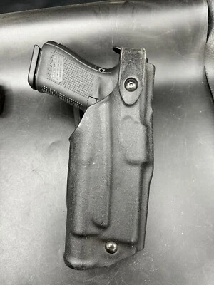 Safariland 6280 SLS Lvl 2  STX Duty Holster Glock 17/22 w/ Light RH - Image 1 of 3
