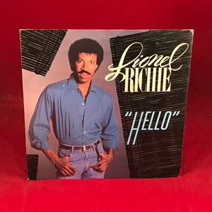 LIONEL RICHIE Hello 1983 UK 7" vinyl Single motown record original 45 B - Picture 1 of 4
