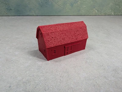 Marklin 2639 Z Scale Mini-Club Classic American Series Red Barn Assembled Resin - Image 1 of 4