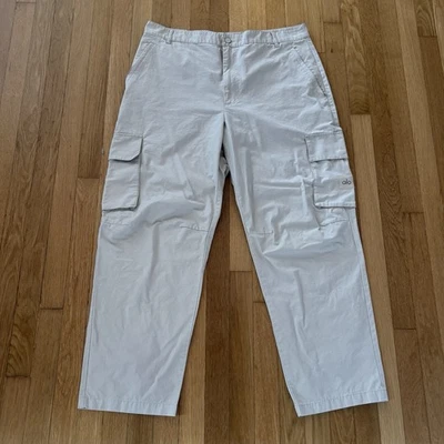 Pantalón Alo Cargo Ripstop 38R Bone $118 Pantalones Carga Yoga Foto 1 de 4