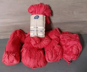Suéter y calcetín Lees Columbia hilo nailon 1 oz 5 madejas rosa vintage - Imagen 1 de 3