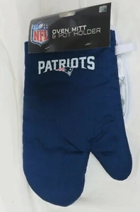 **NEW** NFL New England Patriots Oven Mitt and Pot Holder Set - Picture 1 of 3