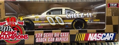Larry Pearson 1999 Cheez-It GOLD Nascar 1/24 Diecast Racing Champions  - Image 1 of 2