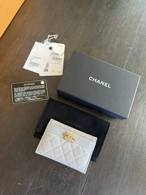 Chanel Lambskin Card Holder - Image 1 of 4