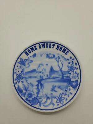 Plato decorativo Enesco HOME SWEET HOME 4 pulgadas azul hogar, conejos Foto 1 de 4
