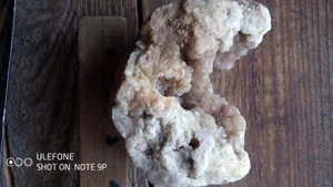 Beautiful , Geode Agatized Tan Druzy Crystal - Picture 1 of 8