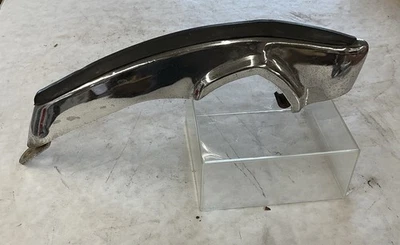 Protector de parachoques trasero Chevrolet Camaro 1969 con goma T47 Foto 1 de 4