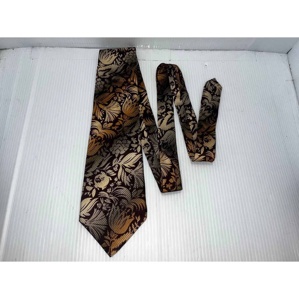 Corbata de seda vintage vintage de colección de obras maestras del Museo Metropolitano de Arte Foto 1 de 4